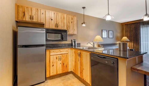 Standard Room, 2 Queen Beds, Accessible, Lakeside