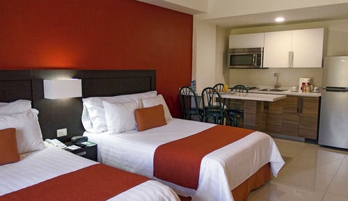 Standard Room, 2 Double Beds, Kitchenette
