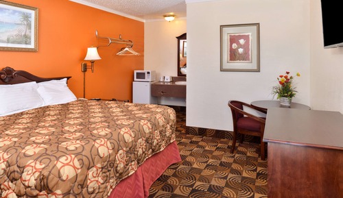 Room, 1 King Bed, Non Smoking