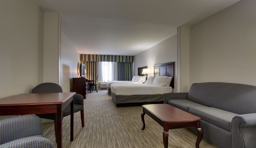 Suite, Multiple Beds