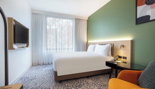 Premium Room, 1 King Bed