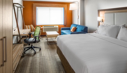 Standard Room, 1 King Bed, Accessible, Non Smoking (Communications)