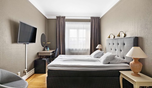Standard Room, 1 Queen Bed, Non Smoking