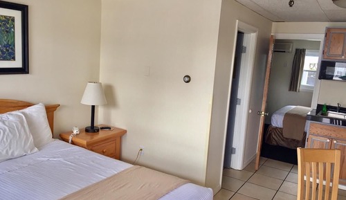 Room, 1 Bedroom, Kitchenette, Second Floor