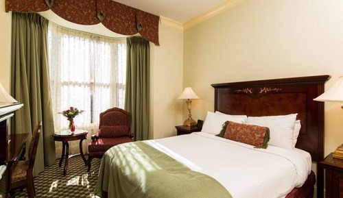 Premium Room, 1 King Bed