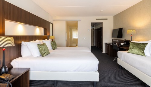 Luxury Triple Room, 3 Twin Beds, Terrace