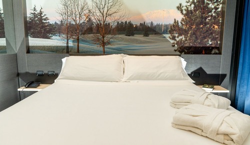 Standard Double Room, 1 Bedroom, Garden View