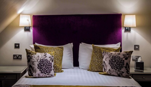 Suite, 1 King Bed, Non Smoking