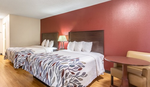 Deluxe Room, 2 Queen Beds, Non Smoking