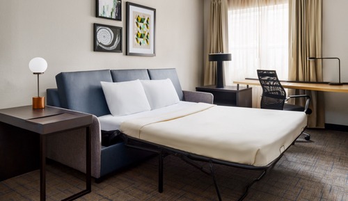 Studio Suite, 1 Queen Bed with Sofa bed, Non Smoking