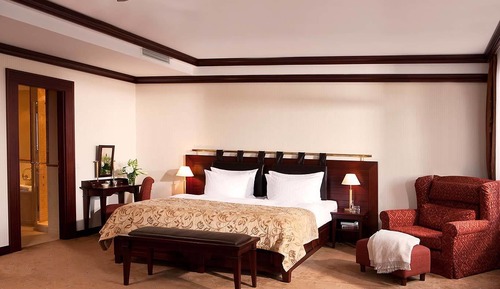 Captain's Suite Residence