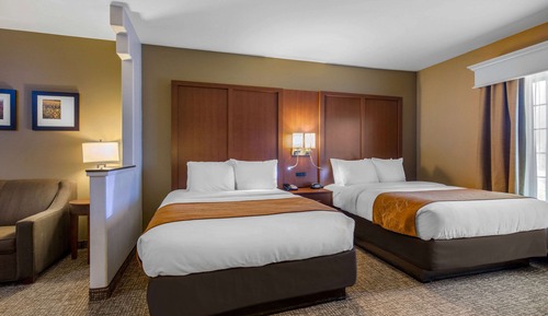 Suite, 2 Queen Beds, Non Smoking