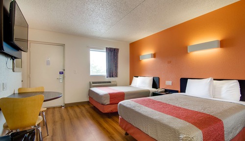 Standard Room, 2 Double Beds, Non Smoking