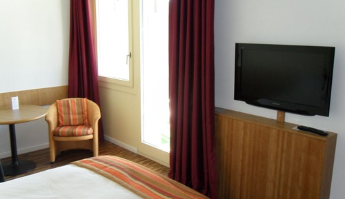 Standard Twin Room, Balcony, Lake View