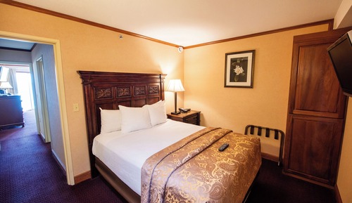 Superior Suite, 2 Bedrooms, Lake View