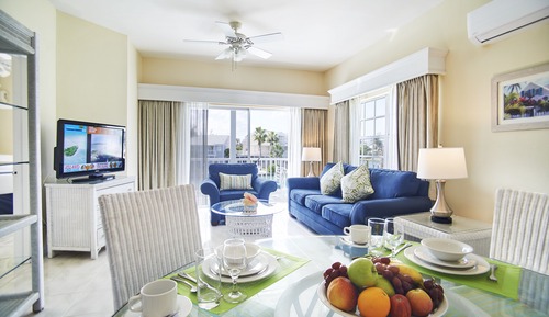Deluxe Suite, 1 King Bed with Sofabed, Kitchen 