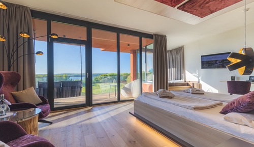 Panoramic Suite