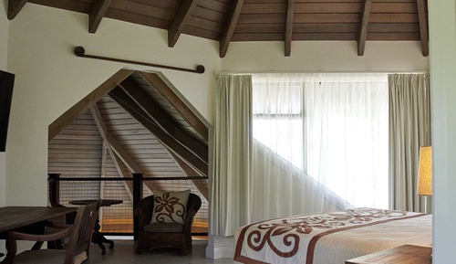 Premium Beachfront Villa (3 Bedroom)