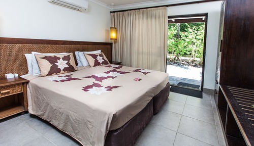 Premium Garden Suite 