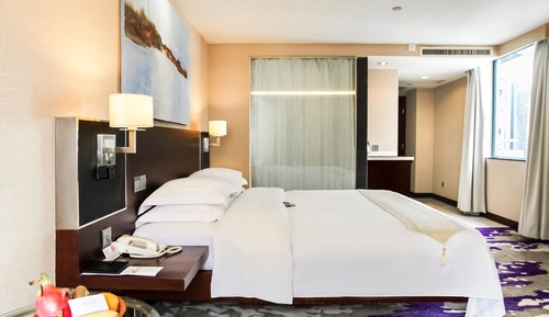 Deluxe Room, 1 Queen Bed