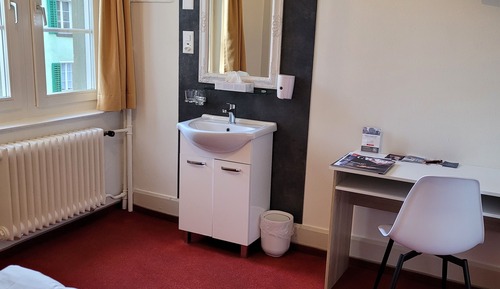 Basic Single Room, Shared Bathroom