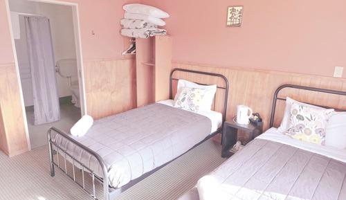 Basic Twin Room