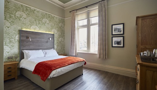 Classic Double or Twin Room