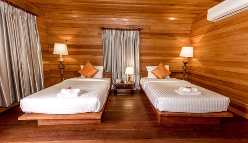 Deluxe Double or Twin Room, Balcony, Poolside