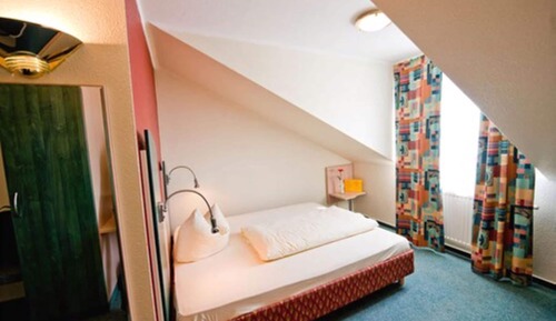 Standard Single Room, 1 Large Twin Bed