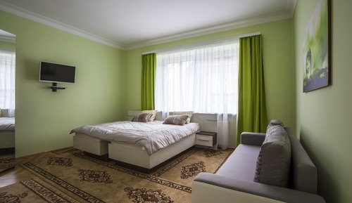 Penmoor Place Super King room (green)