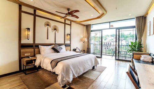 Reopening Promotion - Deluxe Double Room