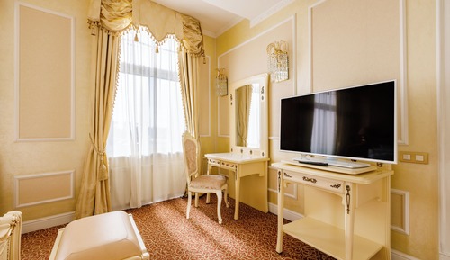 Presidential Suite