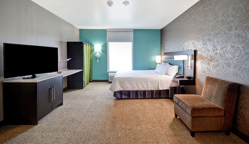 Studio Suite, 1 King Bed, Non Smoking