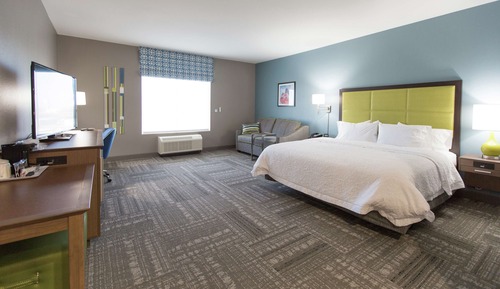 Room, 1 King Bed, Accessible (Hearing)