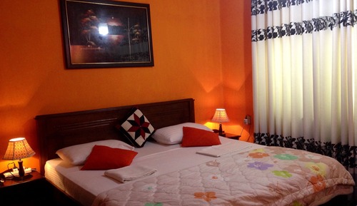 Deluxe Triple Room, Garden View