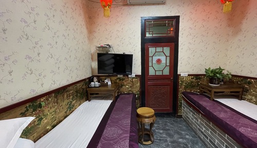 Standard Double or Twin Room With Kang Bed 