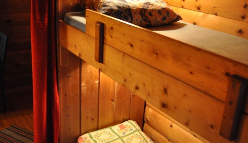 Basic Cottage, Shared Bathroom