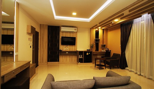 Super Superior Plus King Room (B-Building)