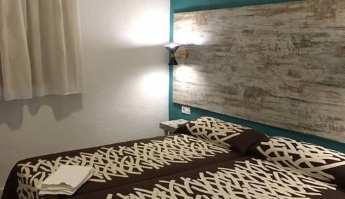 Twin Room, Shared Bathroom, City View