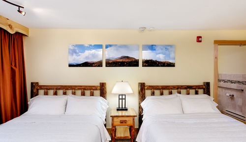 Deluxe Room, 2 Queen Beds, Accessible, Resort View