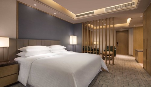 Studio Suite, 1 Bedroom, City View
