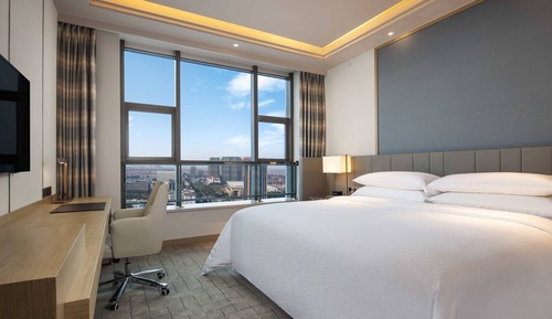 Junior Suite, 1 Bedroom, City View