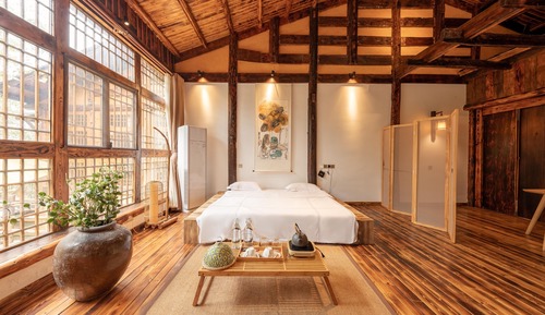 Theme Room 