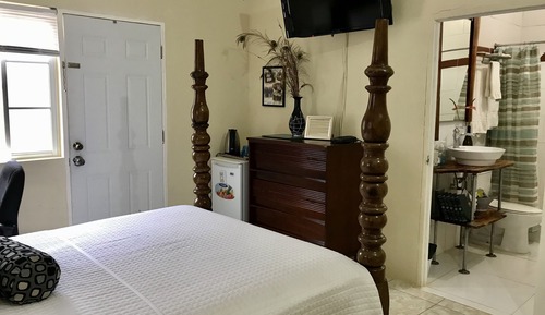 Deluxe Room, 1 Double Bed, Refrigerator, Garden View