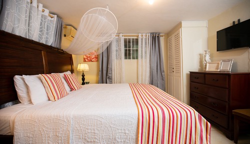 Superior Suite, 1 Bedroom, Kitchen, Garden View