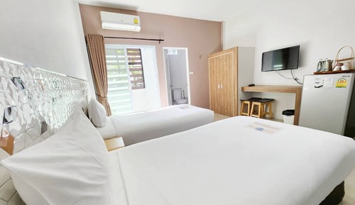 Standard Twin Room