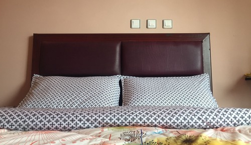 Standard Single Room, Shared Bathroom