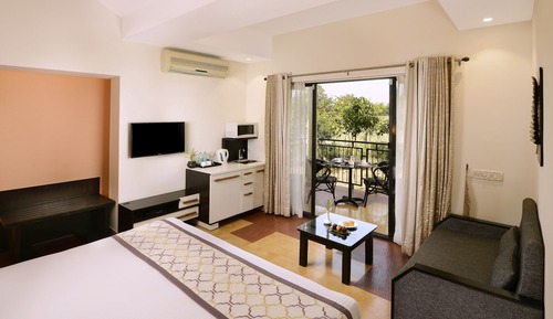 Premier Room