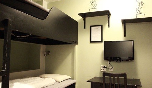 Double Room, No Windows