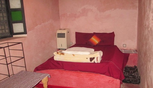Standard Triple Room, Multiple Beds, Private Bathroom, Garden View